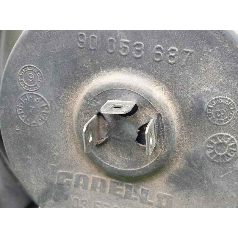 Recambio de faro izquierdo para opel kadett e 1.4 cat (2h6) referencia OEM IAM 90181002 GM 