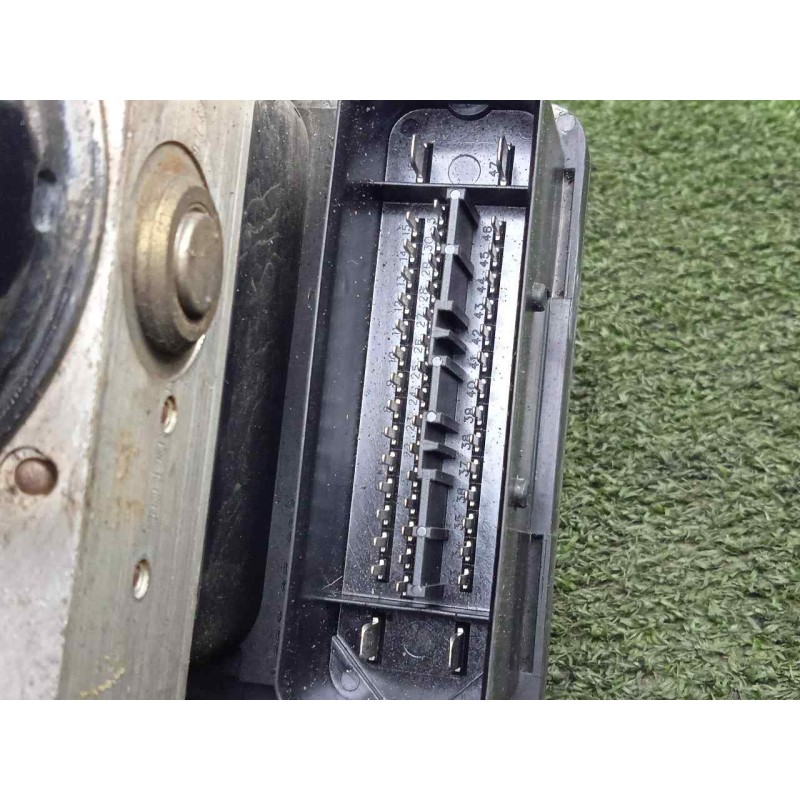 Recambio de abs para seat leon (1p1) 2.0 tdi referencia OEM IAM 1K0907379Q-10096003553-1K0614517N-10020601814 ATE 