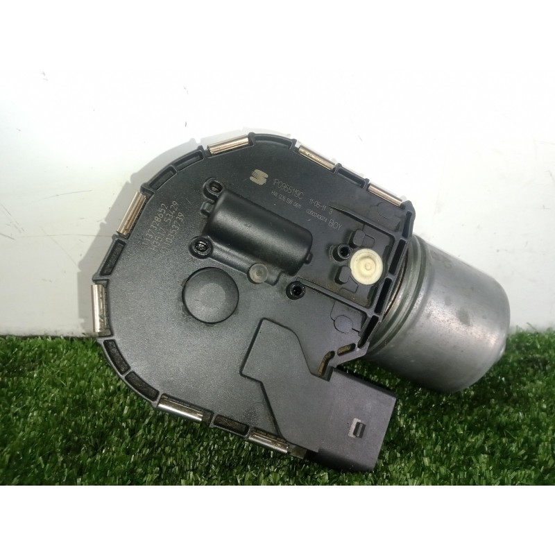 Recambio de motor limpia delantero para seat leon (1p1) 1.6 tdi referencia OEM IAM 1137328652-H351753429  