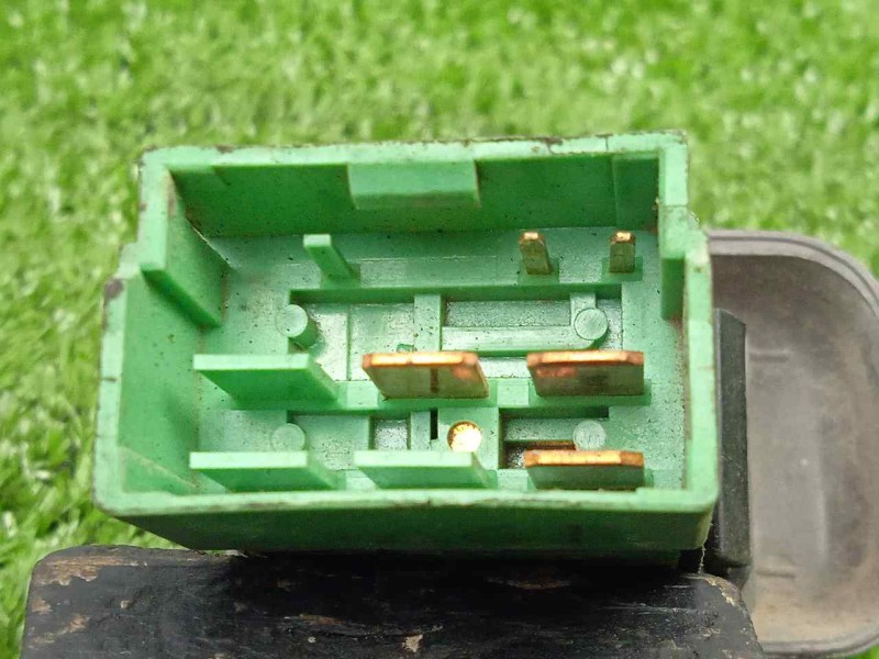 Recambio de warning para nissan cabstar - e 3.0 td 110 referencia OEM IAM  98-06 - 3.PINES 