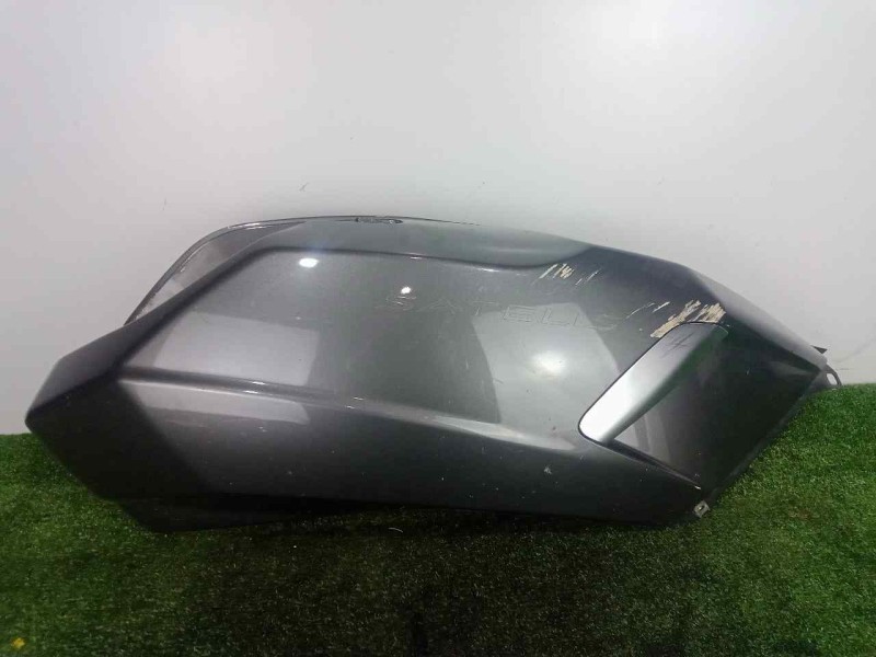 Recambio de carenado derecho para peugeot satelis ii 125 referencia OEM IAM 1178082800 TRASERO GRIS