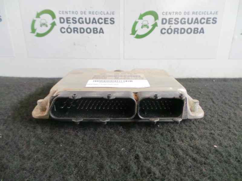Recambio de centralita motor uce para volkswagen polo berlina (6n2) 1.4 referencia OEM IAM 0261207177-030906032CF BOSCH 