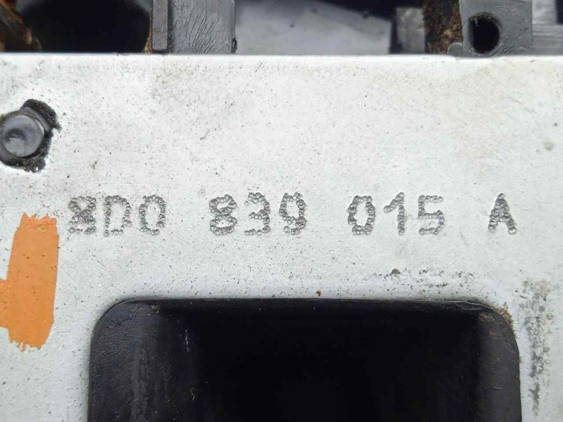 Recambio de cerradura puerta trasera izquierda para audi a4 berlina (b5) 1.9 tdi referencia OEM IAM 8D0839015A MECANICA 