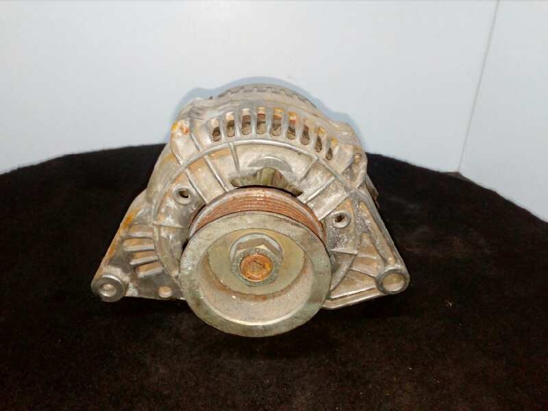 Recambio de alternador para nissan primera berl./familiar (p10/w10) 2.0 16v cat referencia OEM IAM 0120485015-2310072J00 BOSCH 8