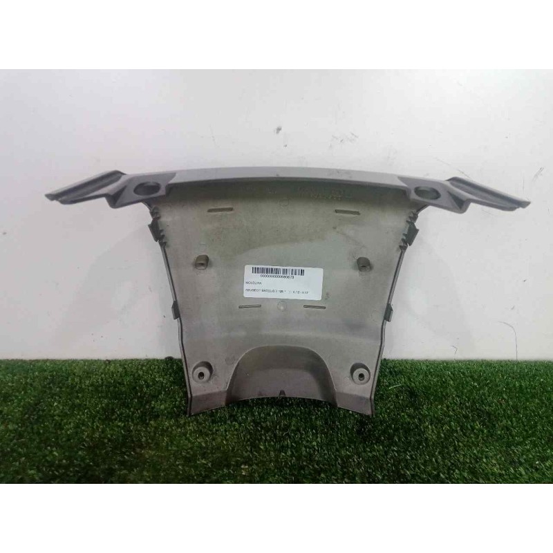 Recambio de moldura para peugeot satelis ii 125 referencia OEM IAM 1176699000  