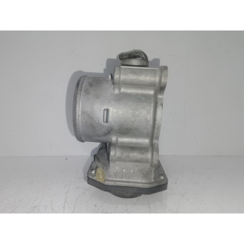 Recambio de caja mariposa para toyota auris 1.3 16v cat referencia OEM IAM 2203047010-5L19-1190-142005L11  