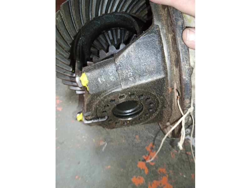 Recambio de diferencial trasero para mitsubishi pajero 2.5 td referencia OEM IAM MB393572 RELACION: 4.87 - 4,87 