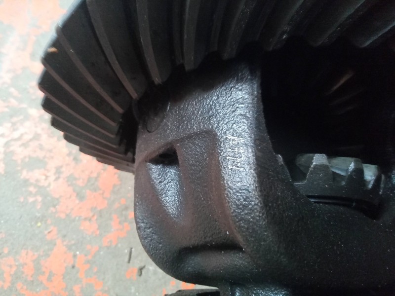 Recambio de diferencial trasero para mitsubishi pajero 2.5 td referencia OEM IAM MB393572 RELACION: 4.87 - 4,87 