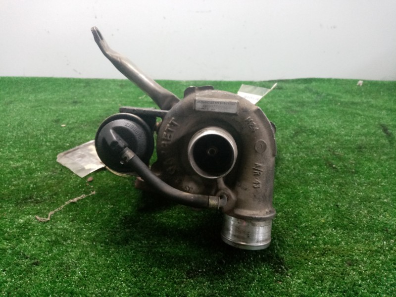 Recambio de turbocompresor para citroën xsara berlina 1.9 turbodiesel referencia OEM IAM 9635220680-4541766  