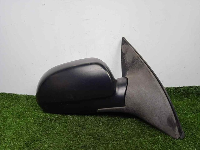 Recambio de retrovisor derecho para daewoo lacetti 1.4 cat referencia OEM IAM SINREFERENCIA MANUAL NEGRO