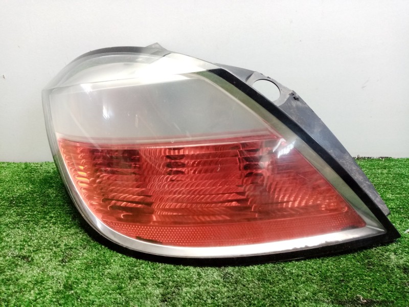 Recambio de piloto trasero izquierdo para opel astra h berlina 1.7 16v cdti referencia OEM IAM  ASTRA.H - 04-07 5.PUERTAS - BLAN
