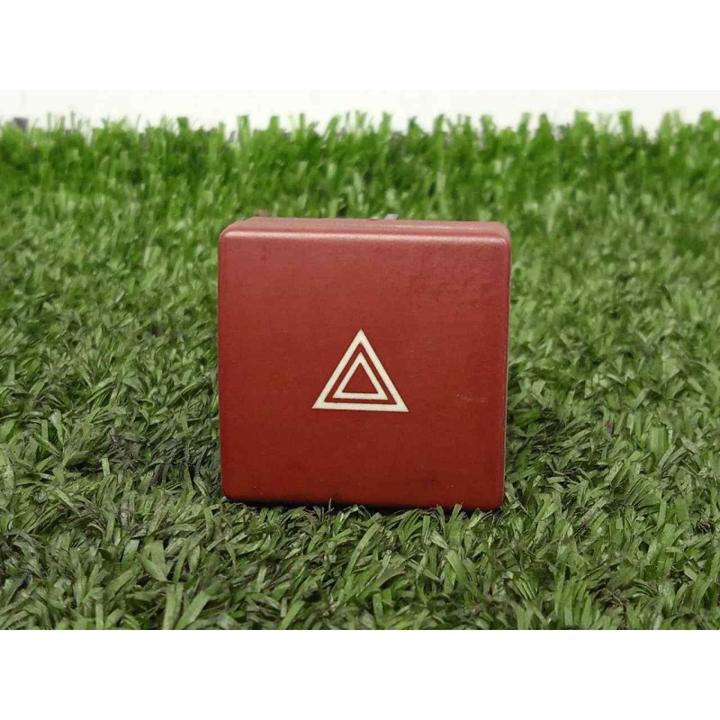 Recambio de warning para peugeot partner kombi 1.6 16v hdi cat referencia OEM IAM  08- 3.PINES