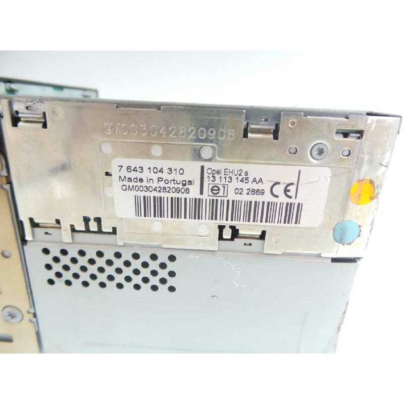 Recambio de sistema audio / radio cd para opel corsa c 1.2 16v cat (z 12 xep / lb4) referencia OEM IAM 7643104310-13113145AA-CD3
