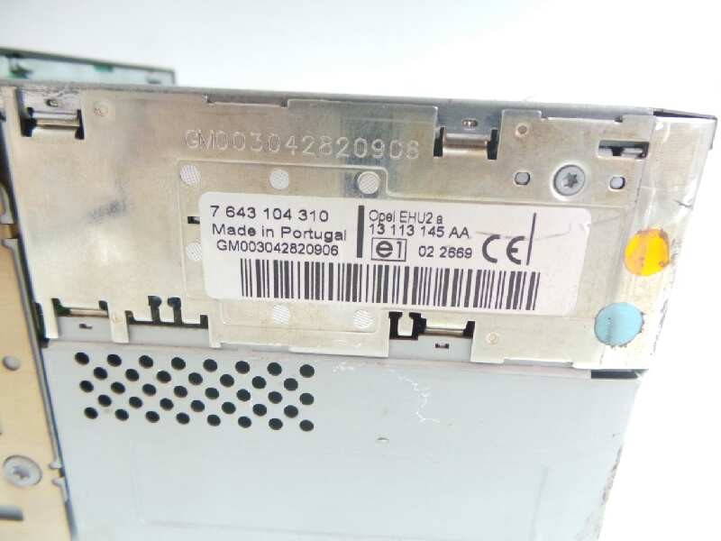 Recambio de sistema audio / radio cd para opel corsa c 1.2 16v cat (z 12 xep / lb4) referencia OEM IAM 7643104310-13113145AA-CD3