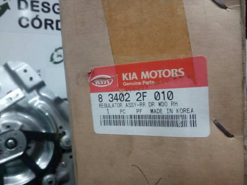 Recambio de elevalunas trasero derecho para kia cerato 1.6 cat referencia OEM IAM 834022F010 SIN MOTOR NUEVO