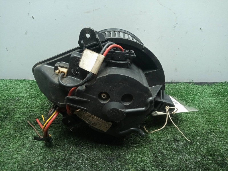 Recambio de motor calefaccion para peugeot partner (s1) 2.0 hdi cat referencia OEM IAM 030672A  Ø DIAMETRO: 145MM