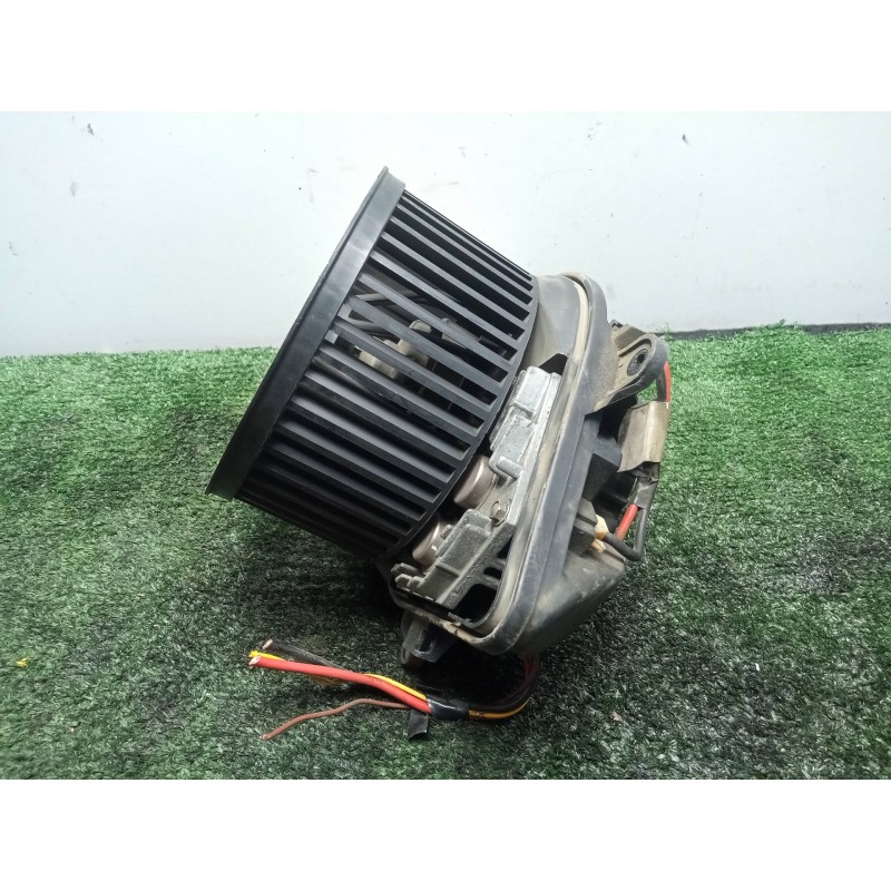 Recambio de motor calefaccion para peugeot partner (s1) 2.0 hdi cat referencia OEM IAM 030672A  Ø DIAMETRO: 145MM