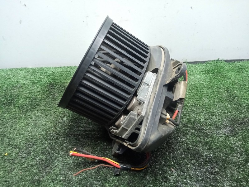 Recambio de motor calefaccion para peugeot partner (s1) 2.0 hdi cat referencia OEM IAM 030672A  Ø DIAMETRO: 145MM