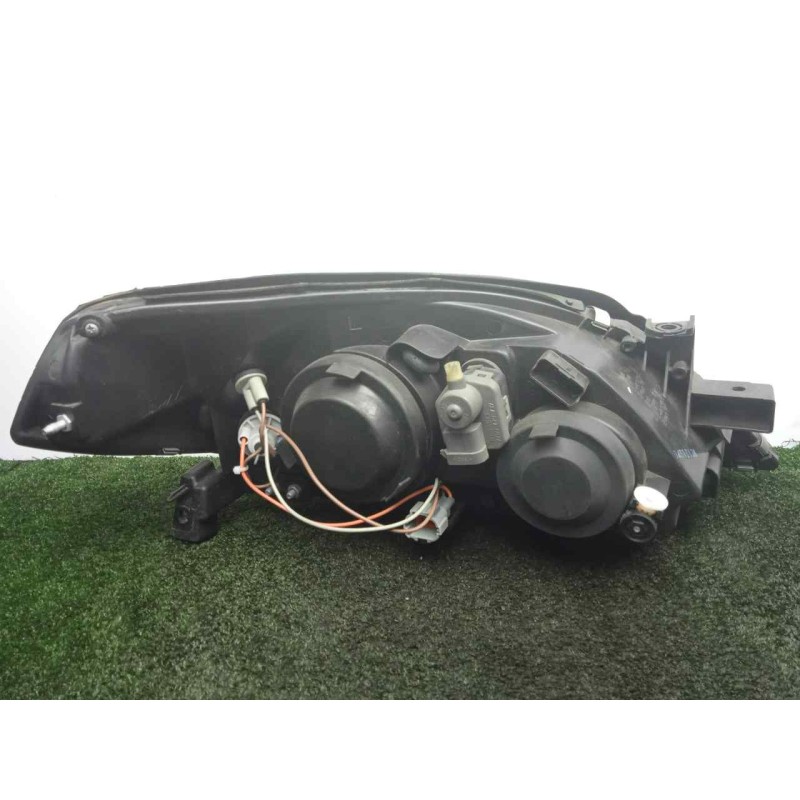 Recambio de faro izquierdo para nissan primera berlina (p12) 1.9 16v turbodiesel cat referencia OEM IAM  P12. 