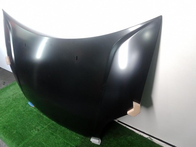 Recambio de capot para ford fiesta berlina (dx) referencia OEM IAM 109103830 116982 