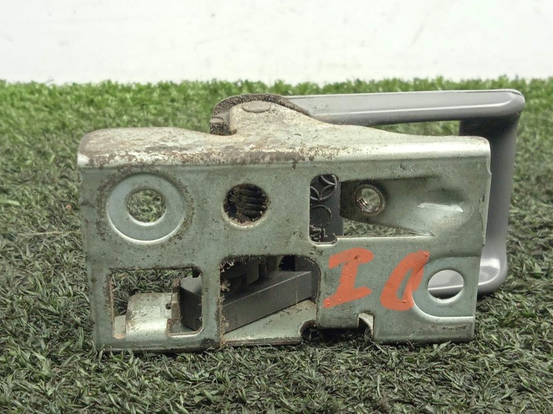 Recambio de maneta interior delantera izquierda para nissan cabstar e 3.0 diesel referencia OEM IAM SINREFERENCIA  