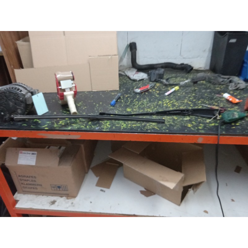 Recambio de brazo limpia delantero izquierdo para volvo s60 lim. 2.0 diesel cat referencia OEM IAM   