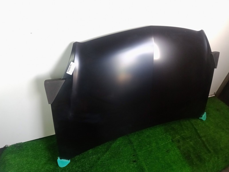 Recambio de capot para opel zafira b referencia OEM IAM 109163430 117144 