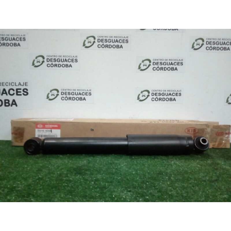 Recambio de amortiguador trasero izquierdo para kia carnival 2.9 crdi cat referencia OEM IAM 533104D400 NUEVO 
