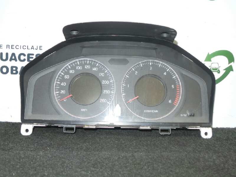 Recambio de cuadro instrumentos para volvo xc70 2.4 diesel cat referencia OEM IAM 31254535AA-36000411-69199660U  