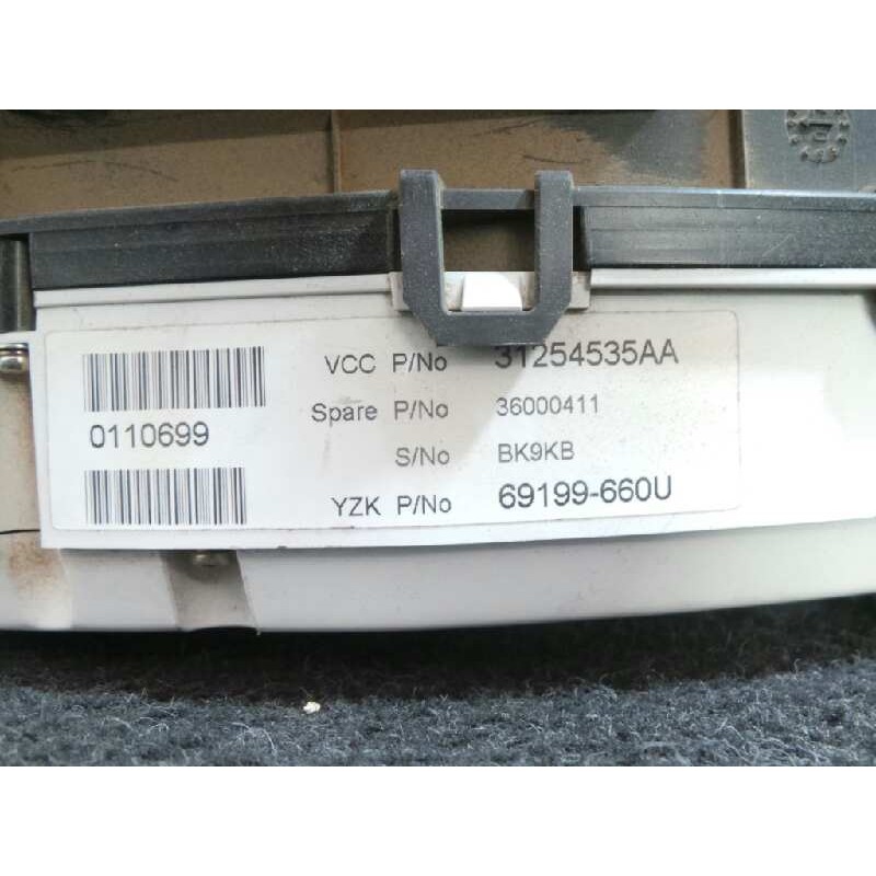 Recambio de cuadro instrumentos para volvo xc70 2.4 diesel cat referencia OEM IAM 31254535AA-36000411-69199660U  