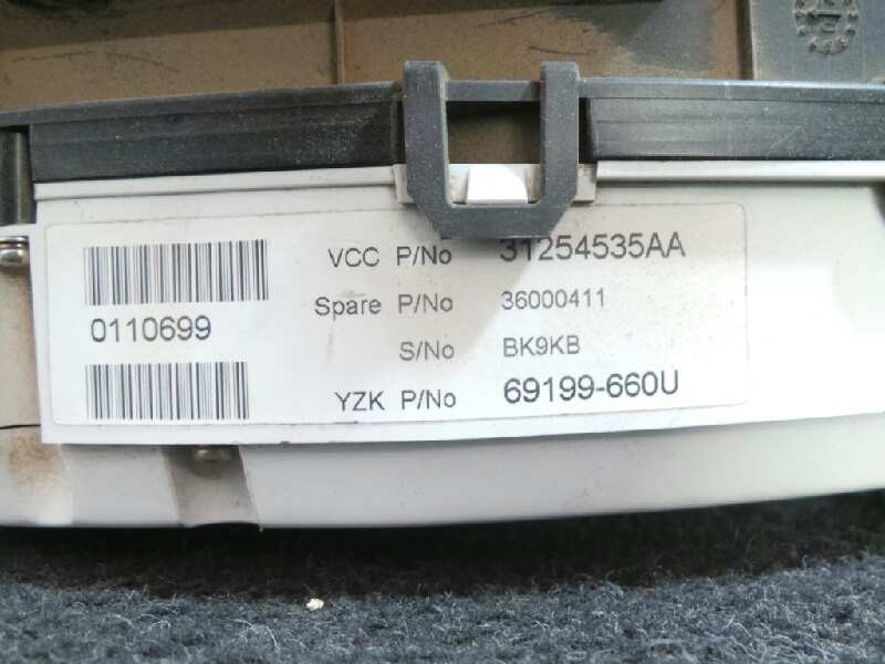 Recambio de cuadro instrumentos para volvo xc70 2.4 diesel cat referencia OEM IAM 31254535AA-36000411-69199660U  