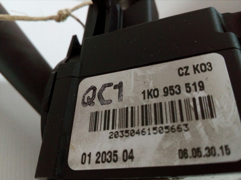 Recambio de mando limpia para volkswagen golf v berlina (1k1) 1.9 tdi referencia OEM IAM 1K0953519-01203504  