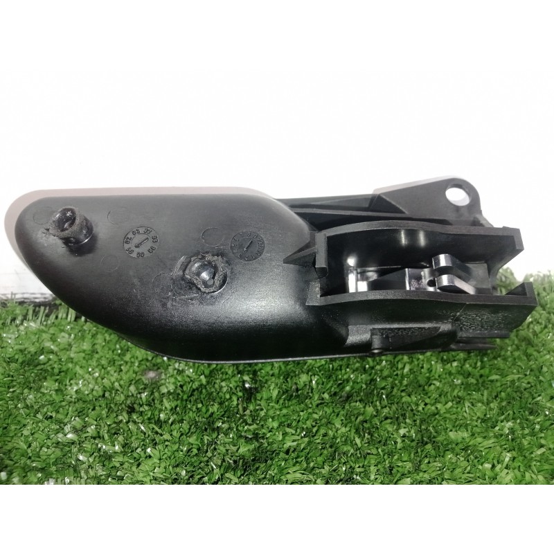 Recambio de maneta interior delantera izquierda para bmw serie 3 berlina (e46) 325xi referencia OEM IAM 8200723  
