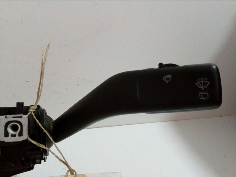 Recambio de mando limpia para volkswagen golf v berlina (1k1) 1.9 tdi referencia OEM IAM 1K0953519-01203504  