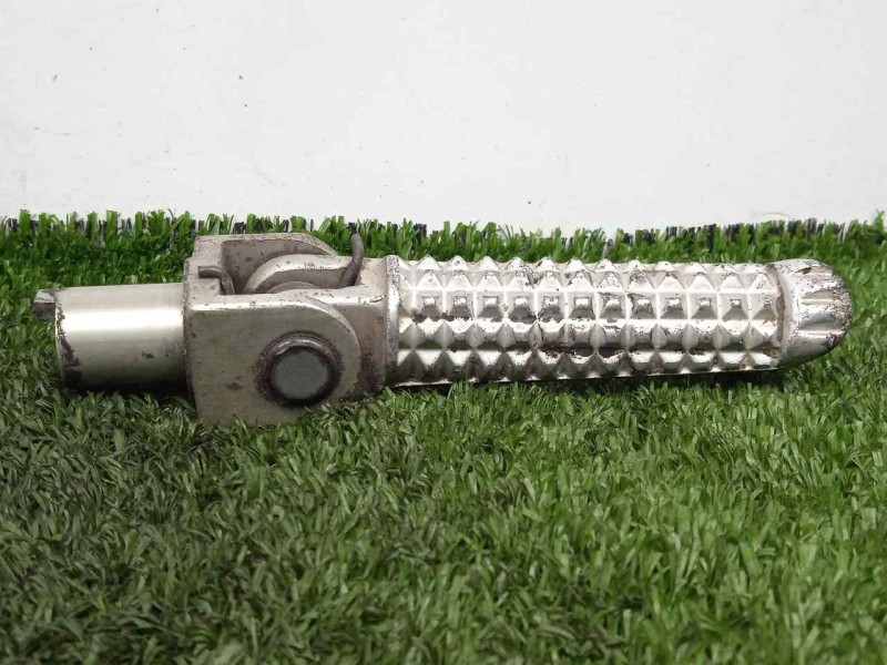 Recambio de estribo para yamaha yzf-r 1 yzf-r1 referencia OEM IAM 5JJ274610000 DELANTERO.DERECHO 