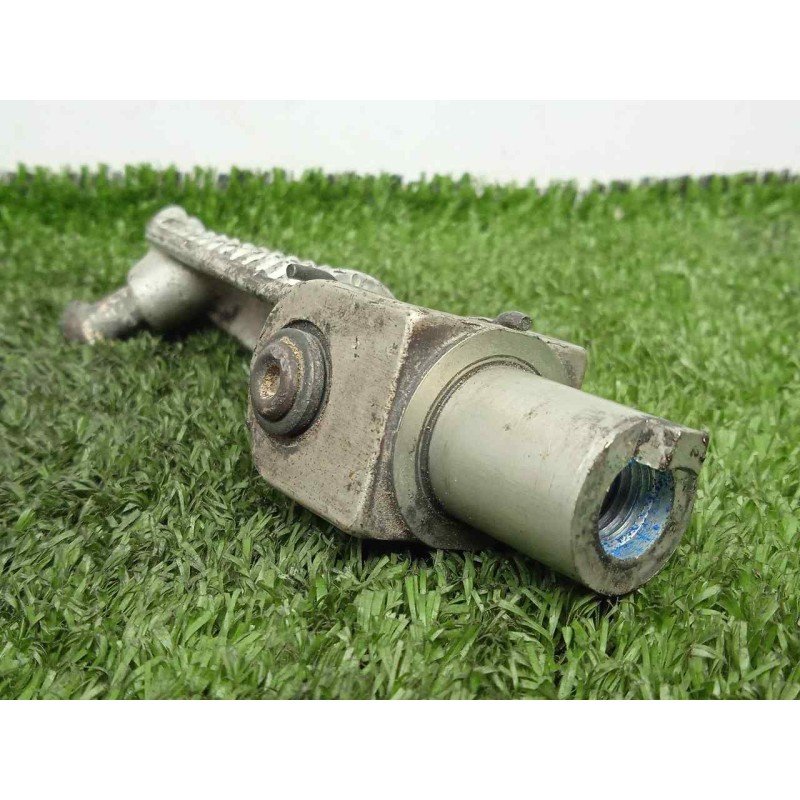 Recambio de estribo para yamaha yzf-r 1 yzf-r1 referencia OEM IAM 5JJ274610000 DELANTERO.DERECHO 