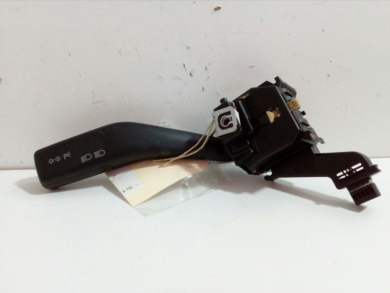 Recambio de mando luces para volkswagen golf v berlina (1k1) 1.9 tdi referencia OEM IAM 1K0953513-01103500  