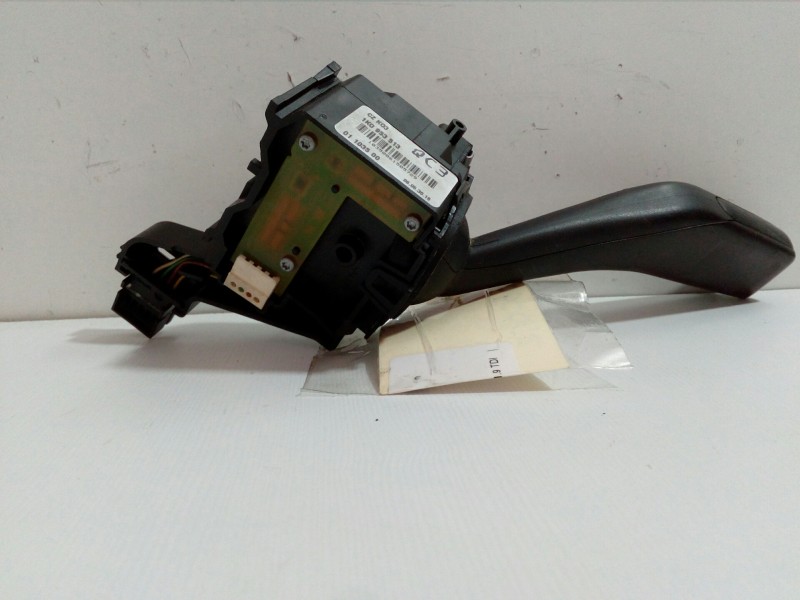 Recambio de mando luces para volkswagen golf v berlina (1k1) 1.9 tdi referencia OEM IAM 1K0953513-01103500  