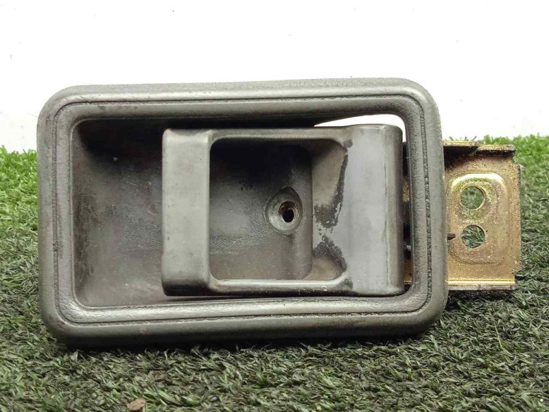Recambio de maneta interior delantera izquierda para nissan patrol (k/w260) 2.8td referencia OEM IAM 8067101J01  
