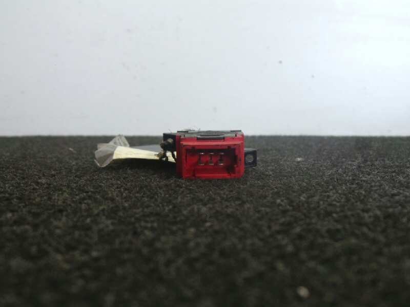 Recambio de mando elevalunas trasero derecho para renault laguna (b56) 1.9 dti diesel cat referencia OEM IAM   