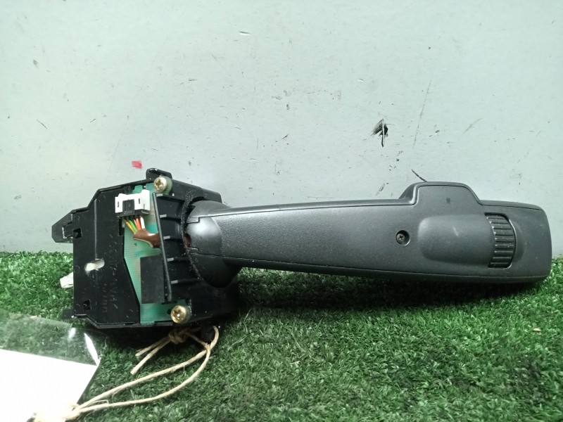 Recambio de mando luces para volvo s40 berlina 2.0 diesel cat referencia OEM IAM 17D770 03-12 