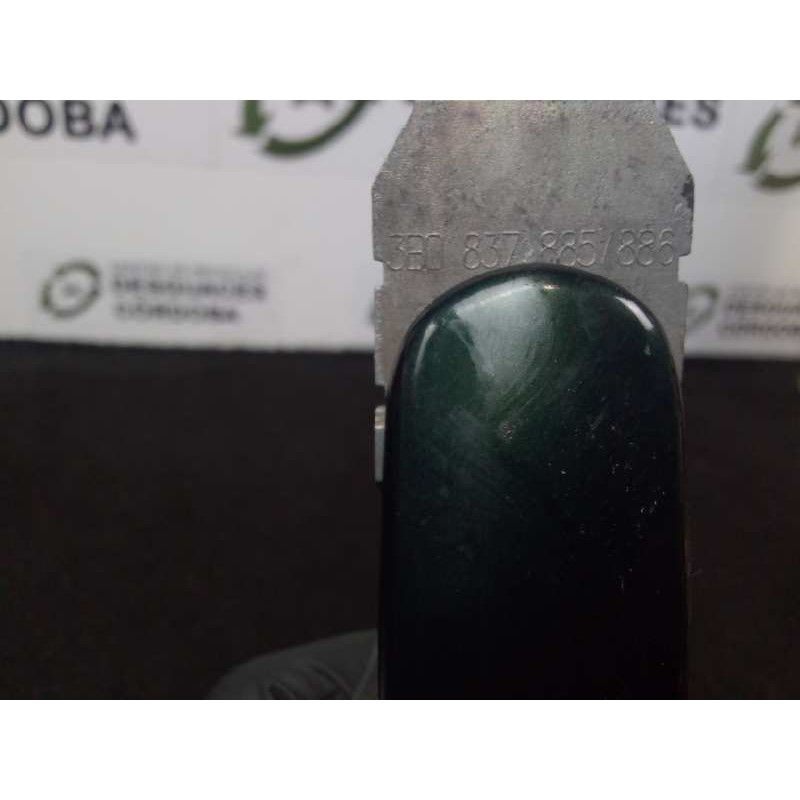 Recambio de maneta exterior trasera izquierda para volkswagen passat berlina (3b2) 1.6 referencia OEM IAM 3B0837885 VERDE 