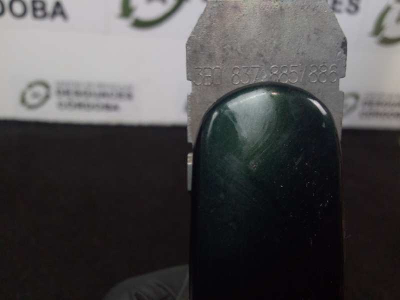 Recambio de maneta exterior trasera izquierda para volkswagen passat berlina (3b2) 1.6 referencia OEM IAM 3B0837885 VERDE 