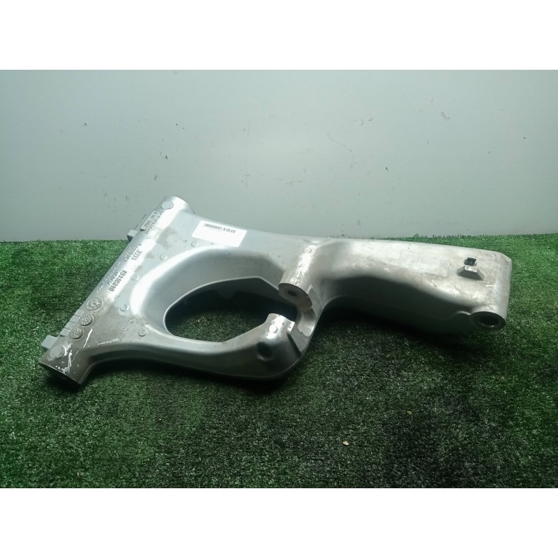 Recambio de basculante para bmw r 1200 rt referencia OEM IAM 8521813 14-19 TRASERO