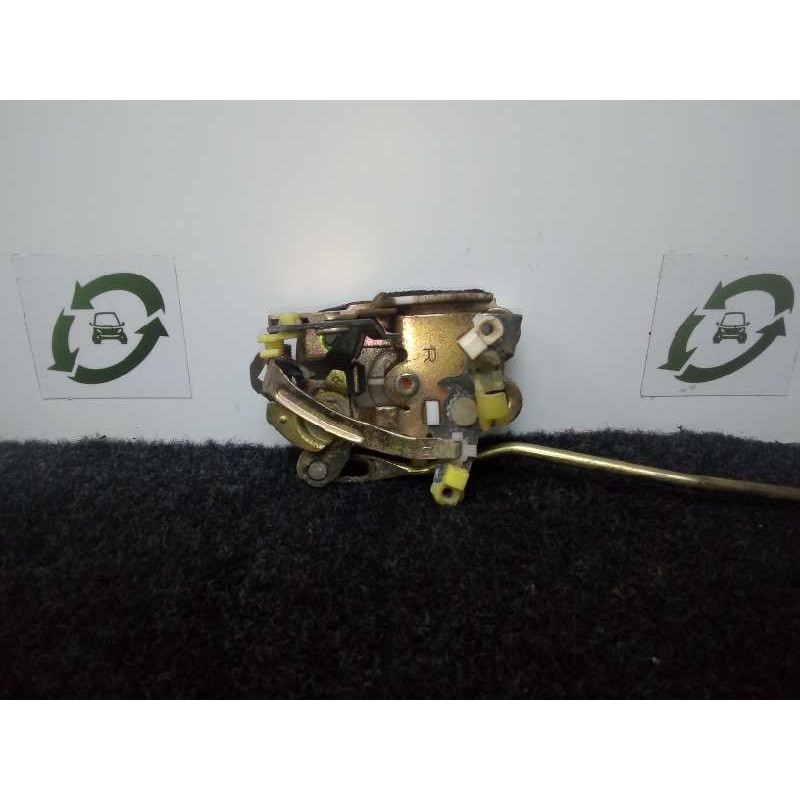 Recambio de cerradura puerta delantera derecha para mitsubishi galloper (hyundai) 2.5 turbodiesel referencia OEM IAM  5.PUERTAS 