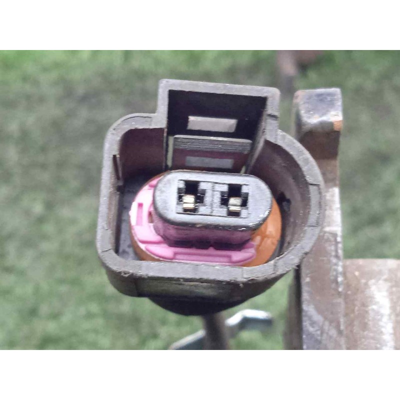 Recambio de pastillas frenos delanteras para volkswagen polo (9n1) 1.4 16v referencia OEM IAM JUEGO  