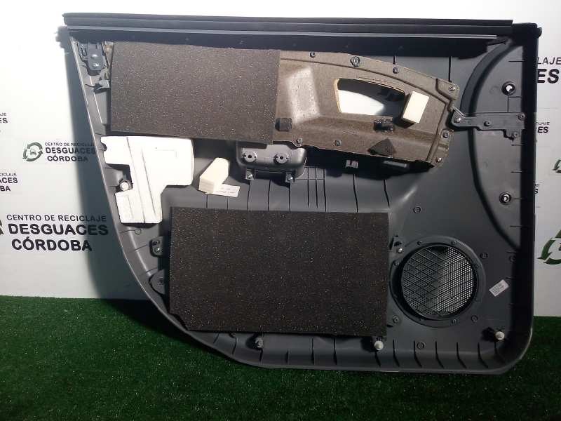 Recambio de guarnecido puerta delantera derecha para kia carens 2.0 crdi referencia OEM IAM 0K2JB68420Z6A NUEVO 