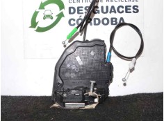 Recambio de cerradura puerta trasera derecha para toyota auris 1.4 turbodiesel cat referencia OEM IAM 6905002180 07-13 2.PINES