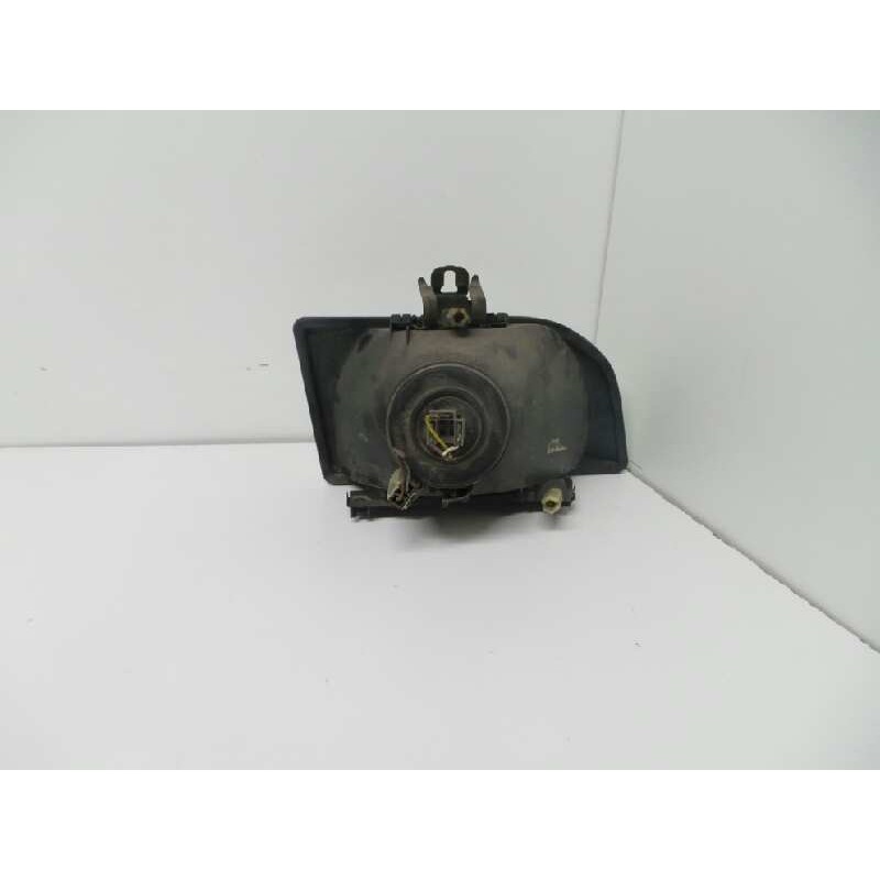 Recambio de faro izquierdo para ford fiesta berlina 1.3 cat referencia OEM IAM  FIESTA 90. 
