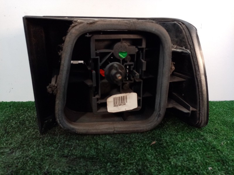 Recambio de piloto trasero izquierdo para citroën xantia berlina referencia OEM IAM  2.SERIE EXTERIOR